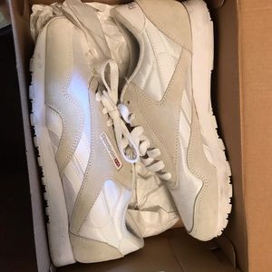 Reebok Classic Sneakers